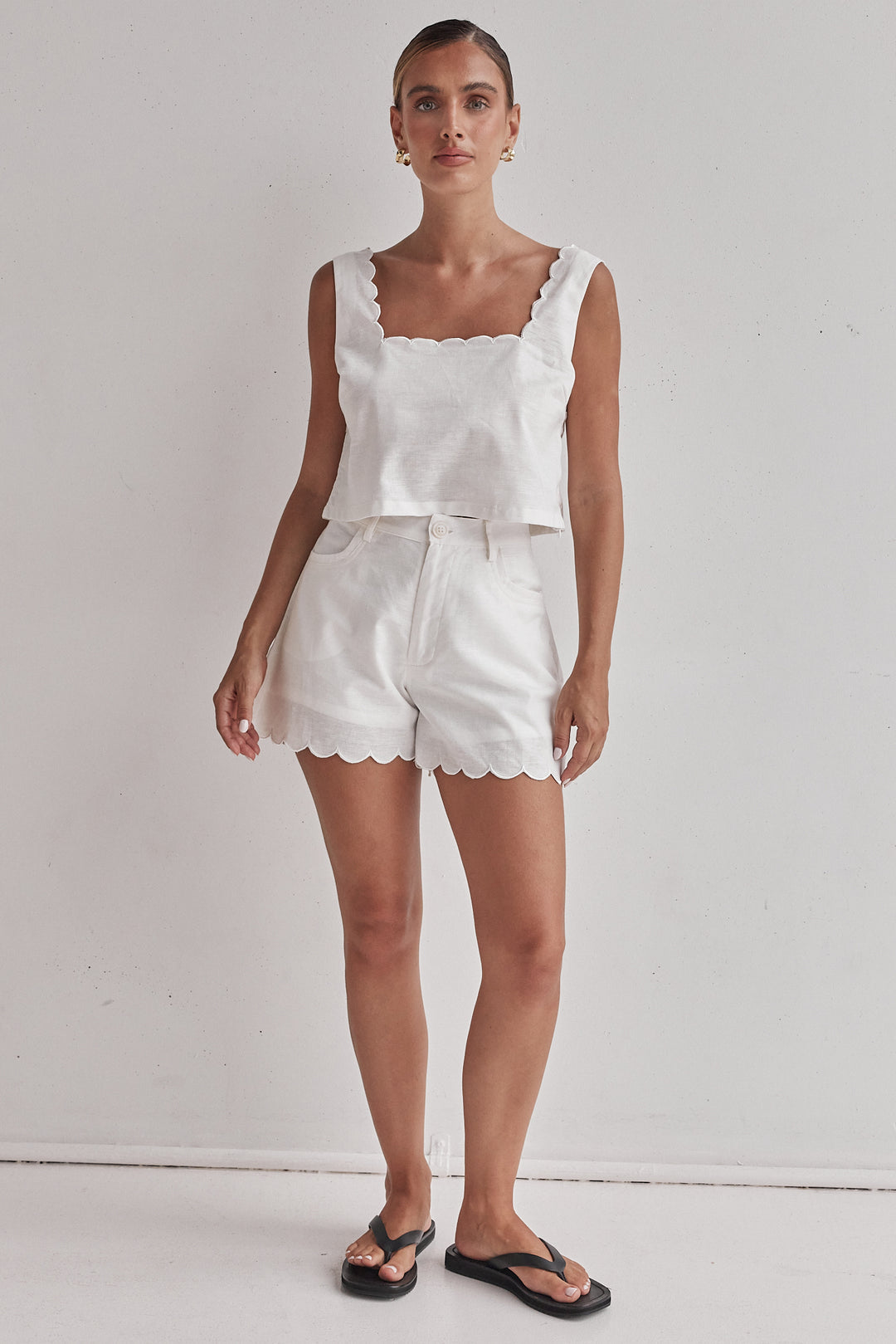 White Linen Shorts with Scalloped Hem – Lightweight & Chic